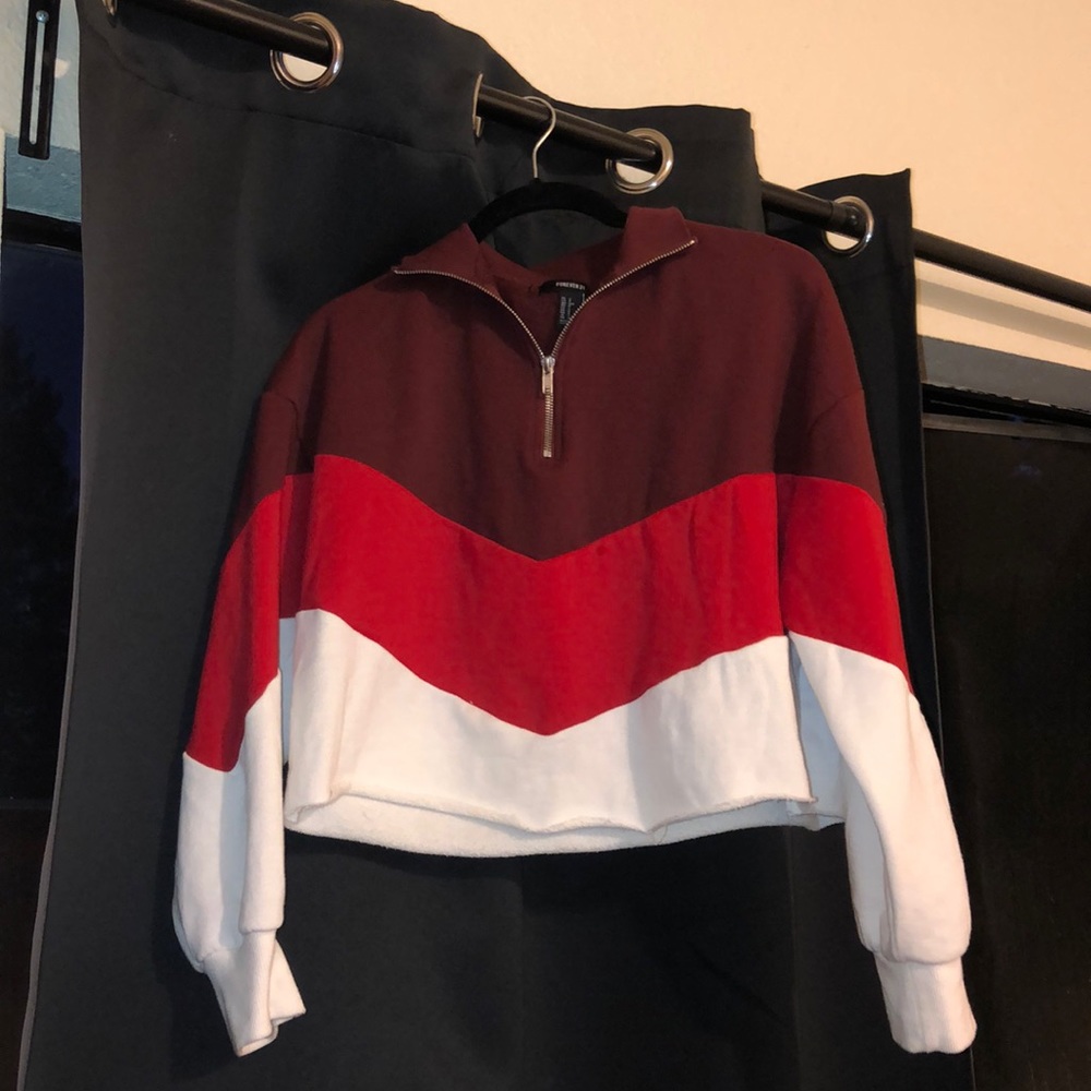 Asymmetrical Ombré Crop Sweater NWOT - Picture 2 of 5